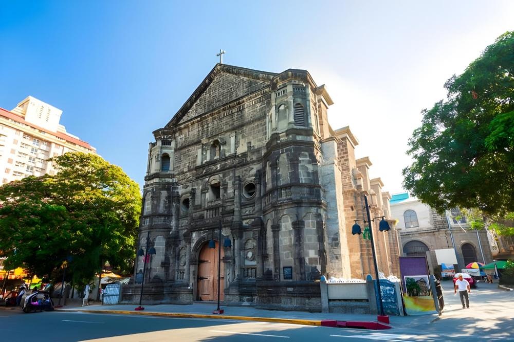 Crown Regency Hotel Makati